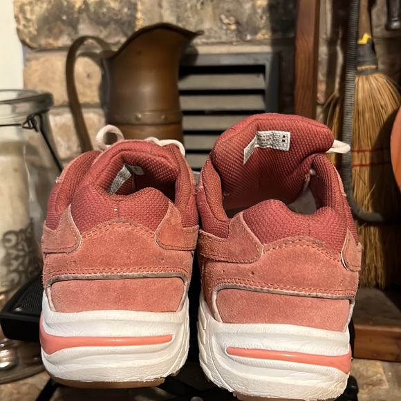 Vionic 23 Walker Sz 12W Suede Comfy Leisure Orthotic Insole Arch Support - Picture 10 of 10